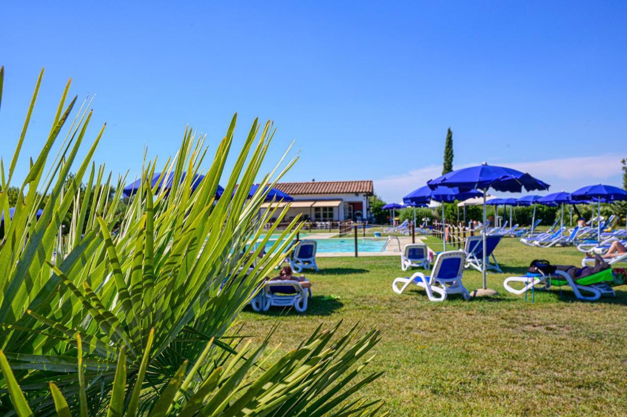 Residenza Principina Aparthotel พรินซิพินา แทร์รา ภายนอก รูปภาพ