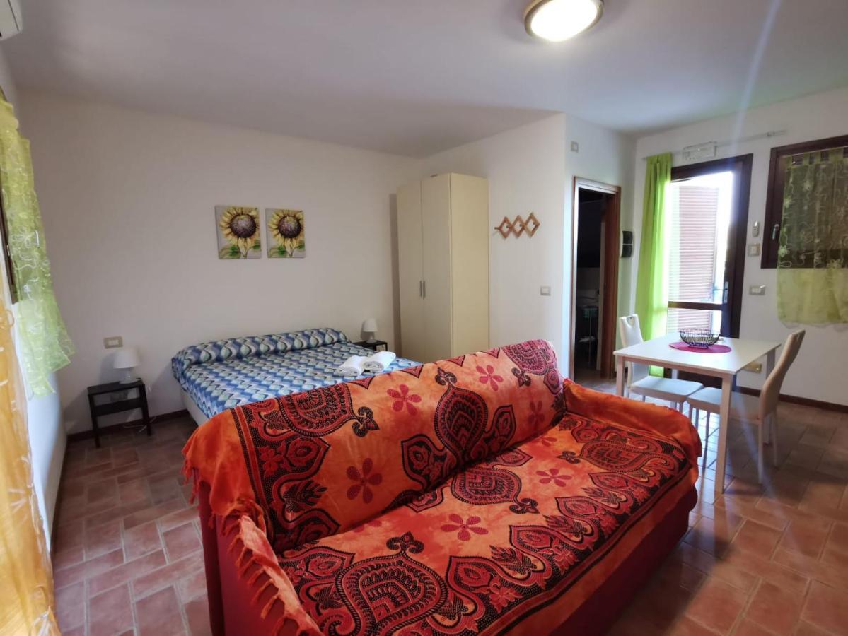 Residenza Principina Aparthotel พรินซิพินา แทร์รา ภายนอก รูปภาพ