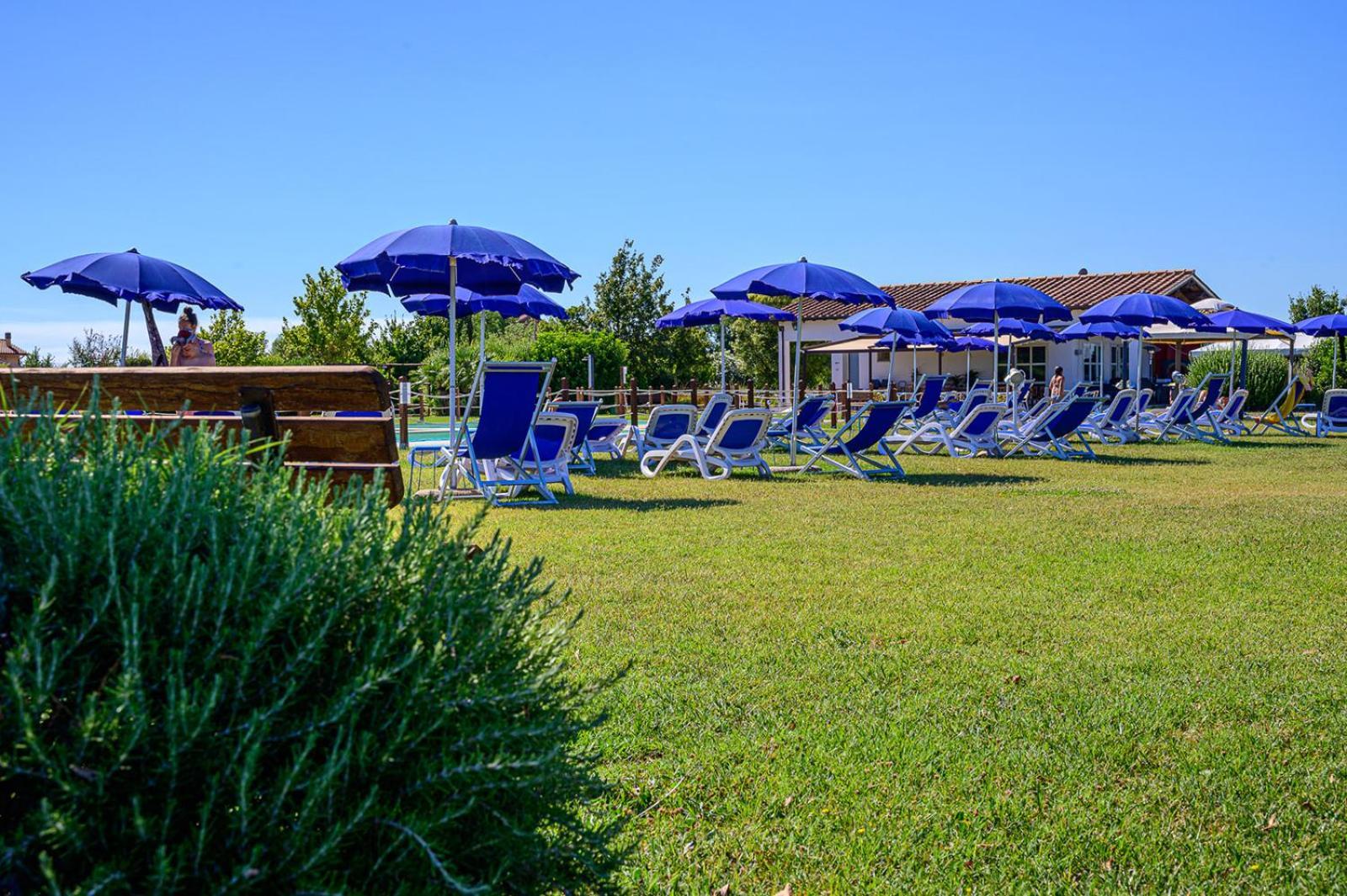 Residenza Principina Aparthotel พรินซิพินา แทร์รา ภายนอก รูปภาพ